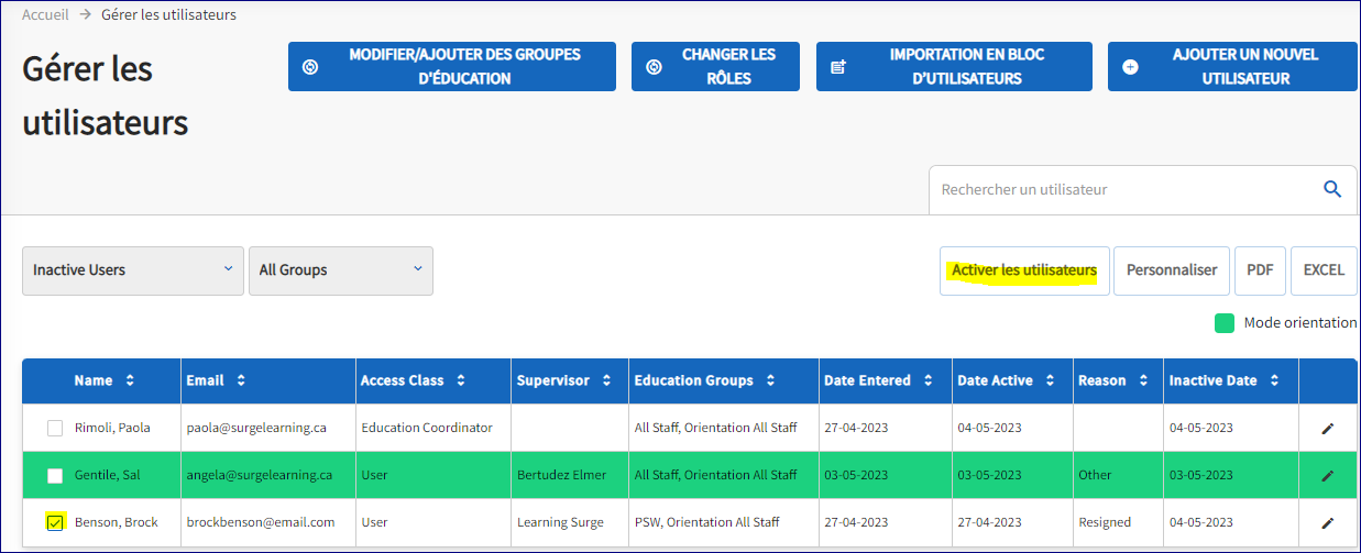 L'onglet Gérer les utilisateurs est ouvert. Une liste d'utilisateurs s'affiche. Une case à cocher est mise en surbrillance.